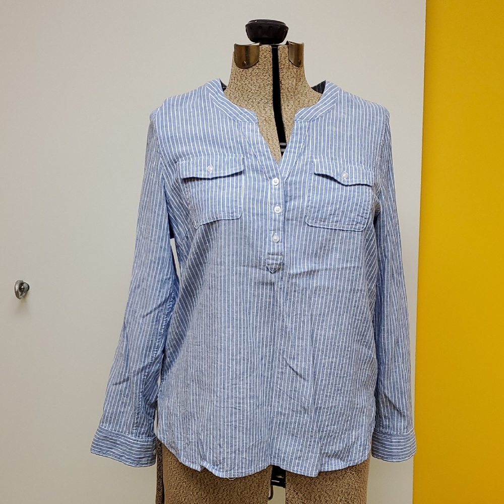 Tahari Linen Blend Shirt